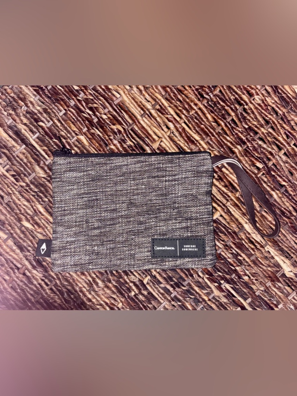 Canyon Ranch Someone Somewhere Brown/Tan Woven Wristlet Faux Leather Pouch. EUC.